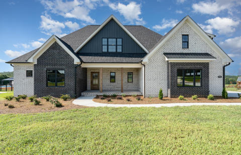Lamb & Peeples Builders builds quality custom homes in Stokesdale and Oak Ridge NC